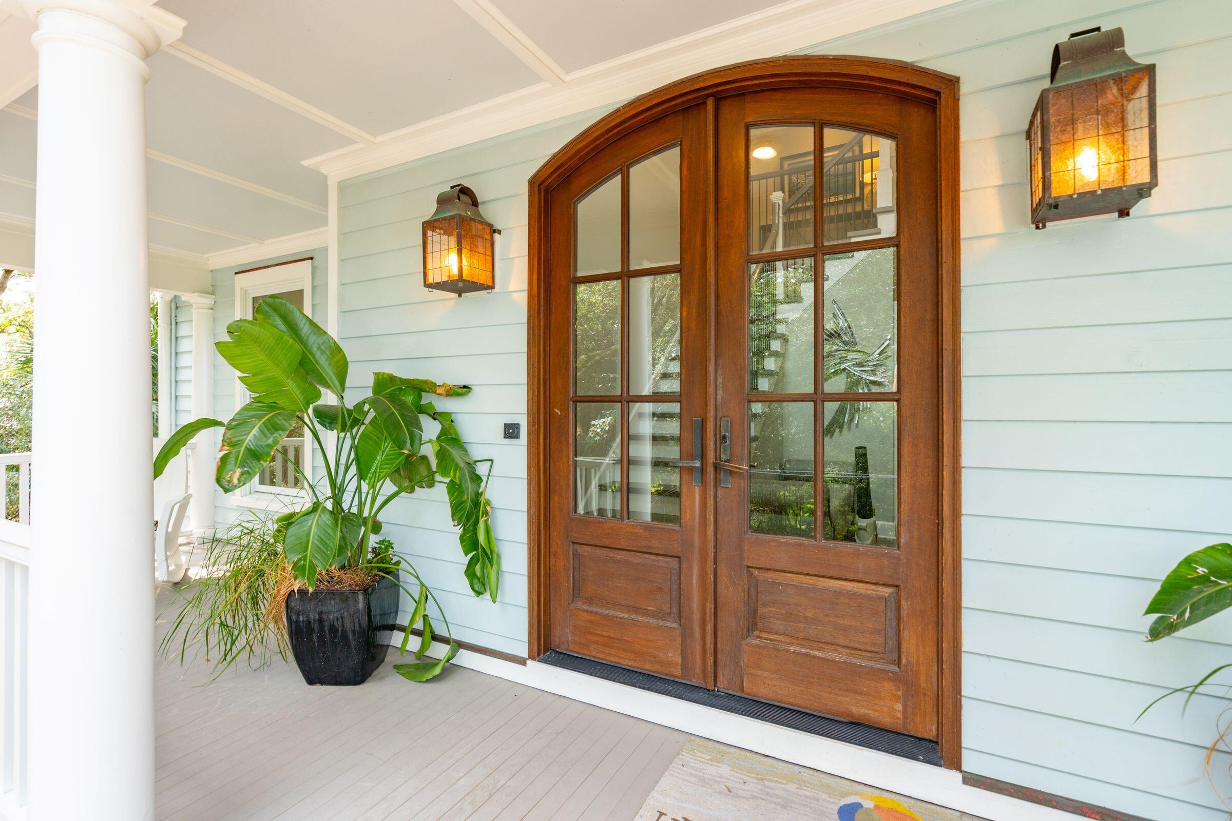 673 Wampler Drive Charleston, SC 29412 - Photo 5 of 47 Front Porch
