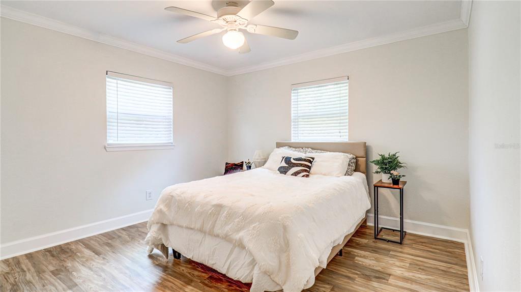 8110 Diagonal Road North St. Petersburg, FL 33702 - Photo 10 of 55