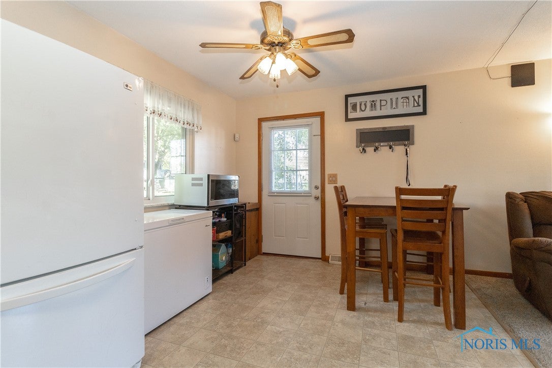 1116 Cresceus Road Oregon, OH 43616 - Photo 17 of 30 Gallery Image 17