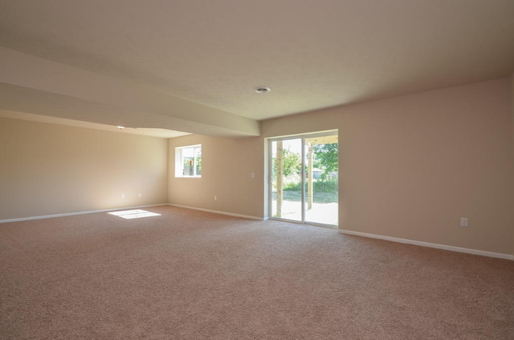 11782 Ridge Water Drive Northeast Sparta, MI 49345 - Photo 20 of 25 016
