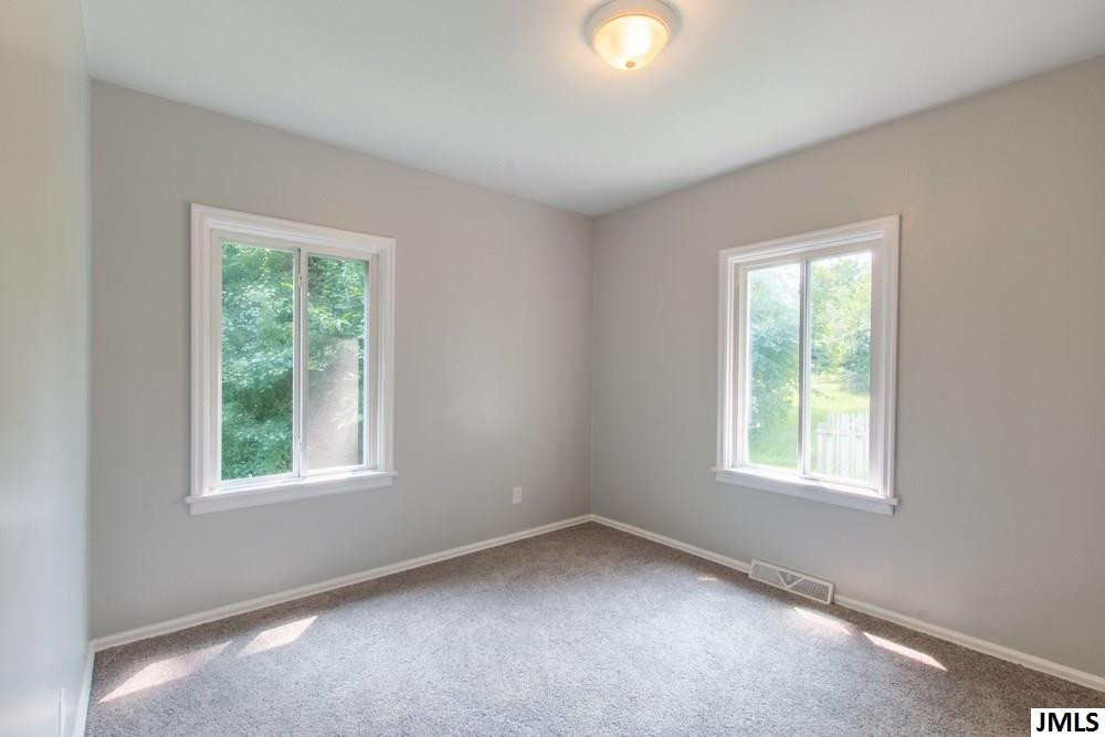 2229 West Parnall Road Jackson, MI 49201 - Photo 17 of 27 Photo 17