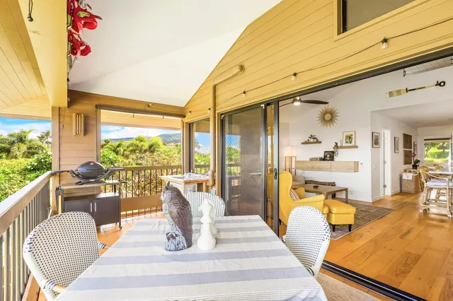 $1,350,000 | 50 Puu Anoano Street, Unit 1704, Lahaina, HI 96761