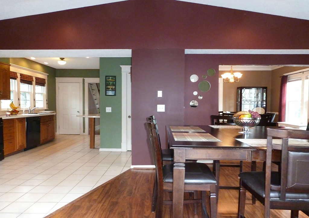 14 Lancaster Street Springfield, MA 01118 - Photo 11 of 27
