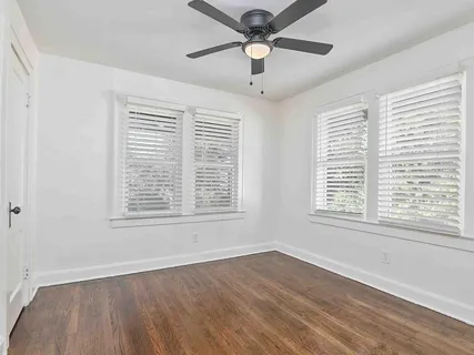 $190,000 | 5528 Woodland Avenue, Kansas City, MO 64110