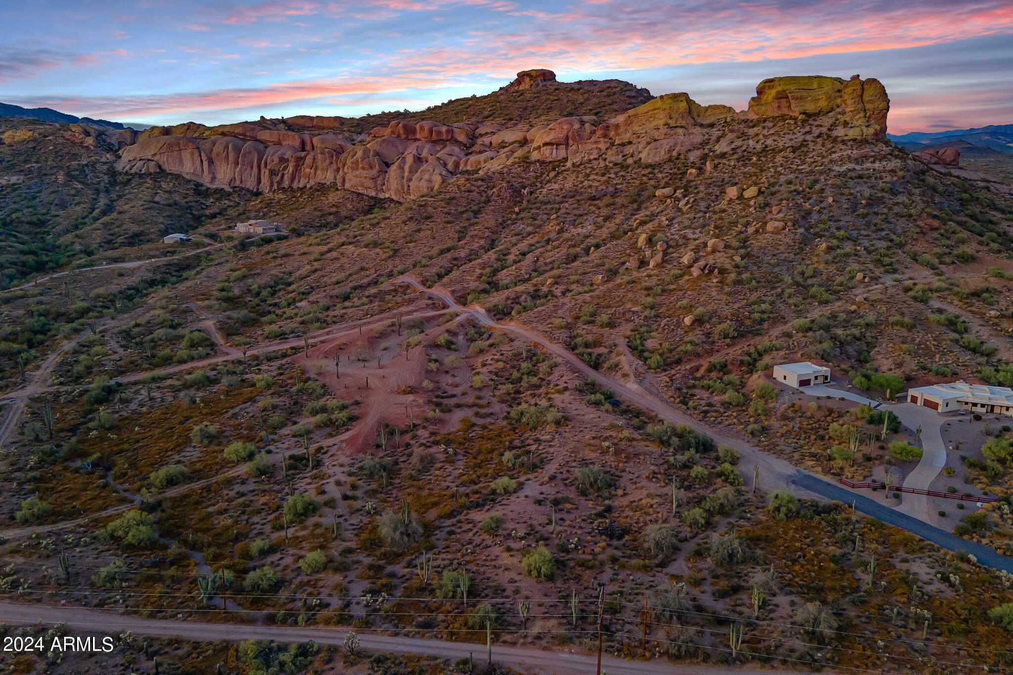 0 North Cortez Road, Unit LOT 1 Apache Junction, AZ 85119 - Photo 19 of 27 a view of a houses with a mountain