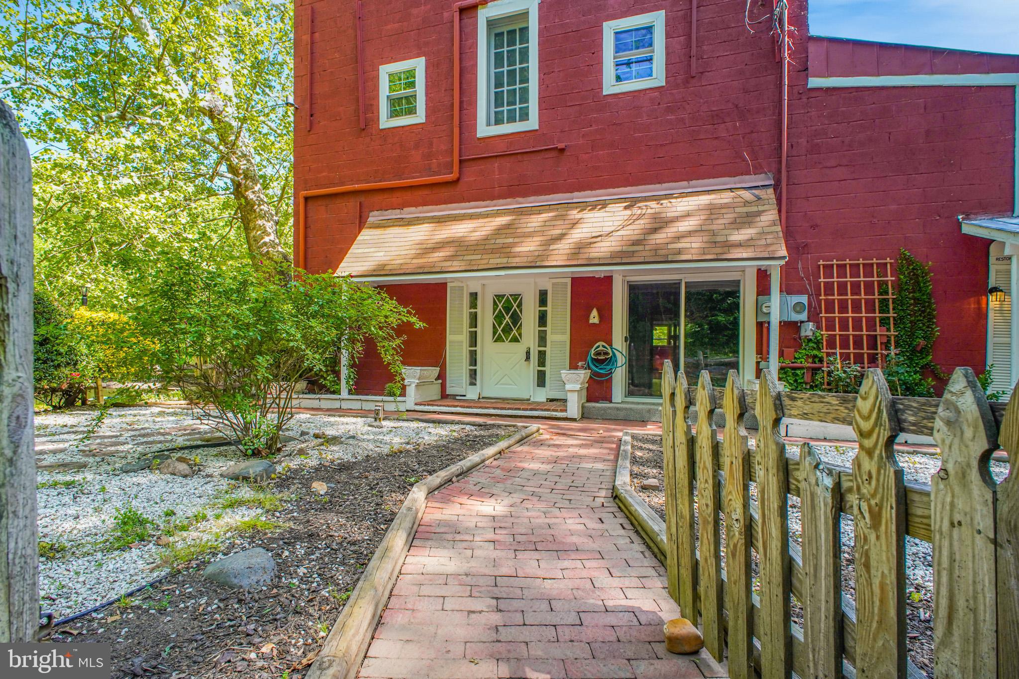 6908 South Roxbury Mill Road Spotsylvania, VA 22551 - Photo 38 of 94