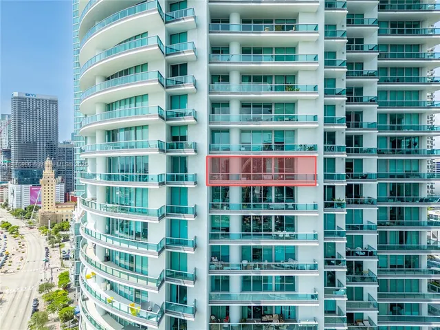 $5,000 | 900 Biscayne Boulevard, Unit 2408, Miami, FL 33132