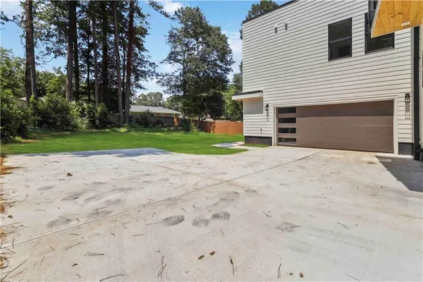 $5,500 | 1554 Columbia Circle, Decatur, GA 30032