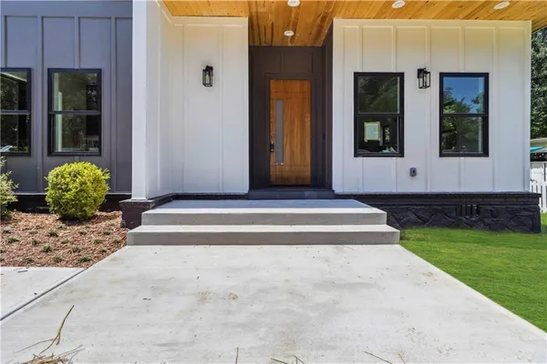 $5,500 | 1554 Columbia Circle, Decatur, GA 30032