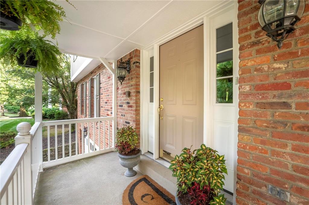 829 Ridgefield Avenue Pittsburgh, PA 15216 - Photo 4 of 50 a view of a balcony with flower plants
