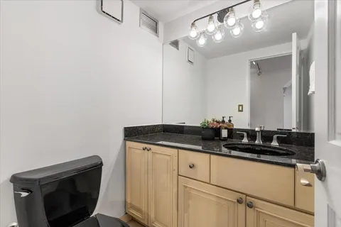 $475,000 | 1221 North Dearborn Street, Unit 604S, Chicago, IL 60610