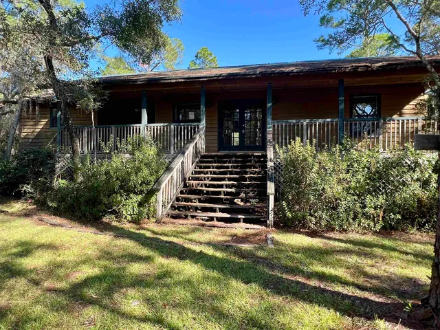 $239,900 | 84 Chattahoochee Street, Panacea, FL 32346