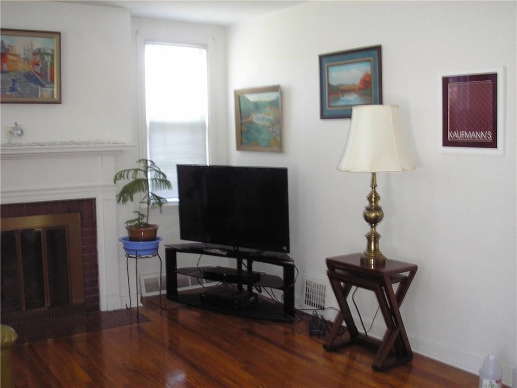 78 Forest Grove Road Coraopolis, PA 15108 - Photo 8 of 17 Gallery Image 8