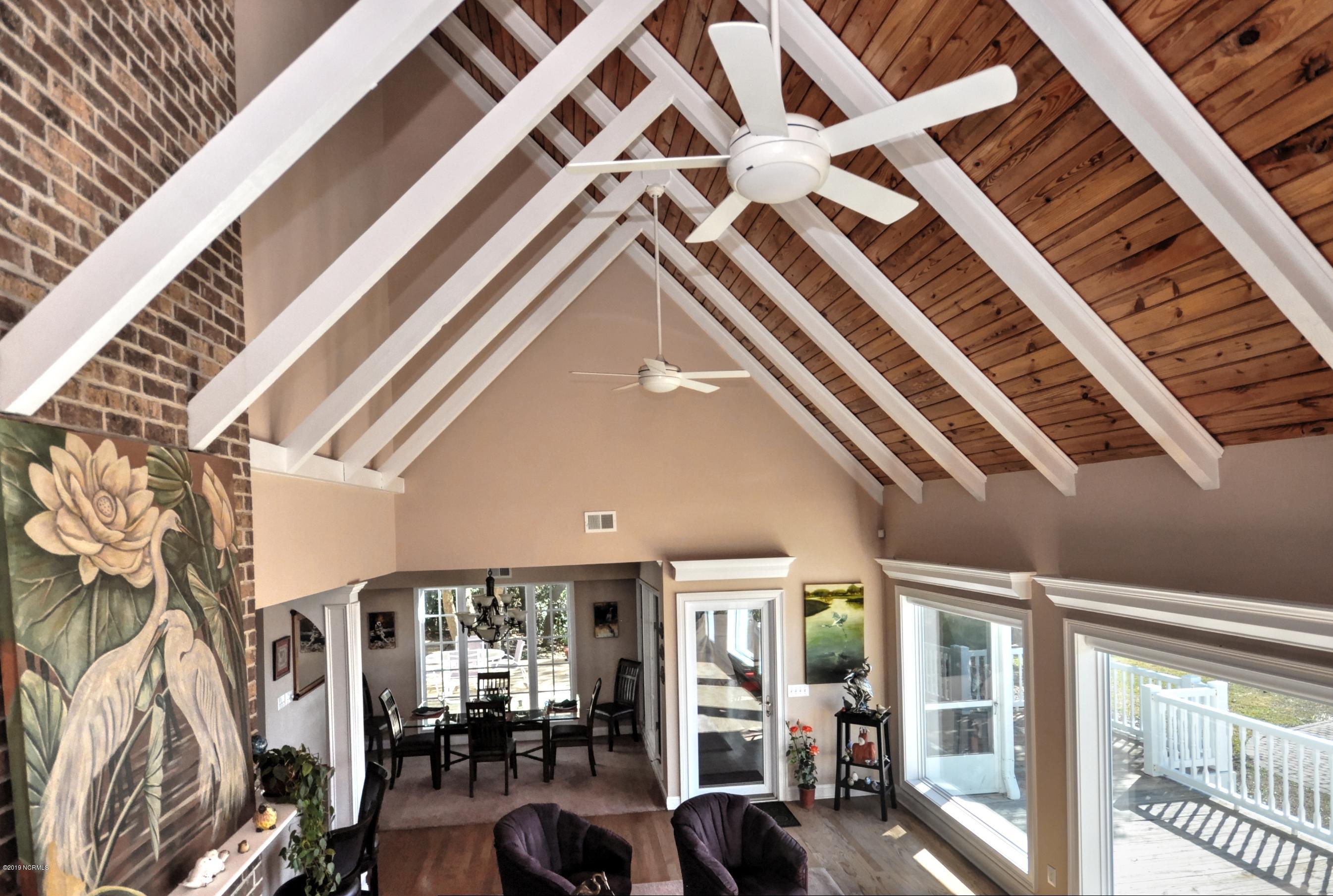 6835 Roberta Road Southwest Ocean Isle Beach, NC 28469 - Photo 14 of 59 LR6