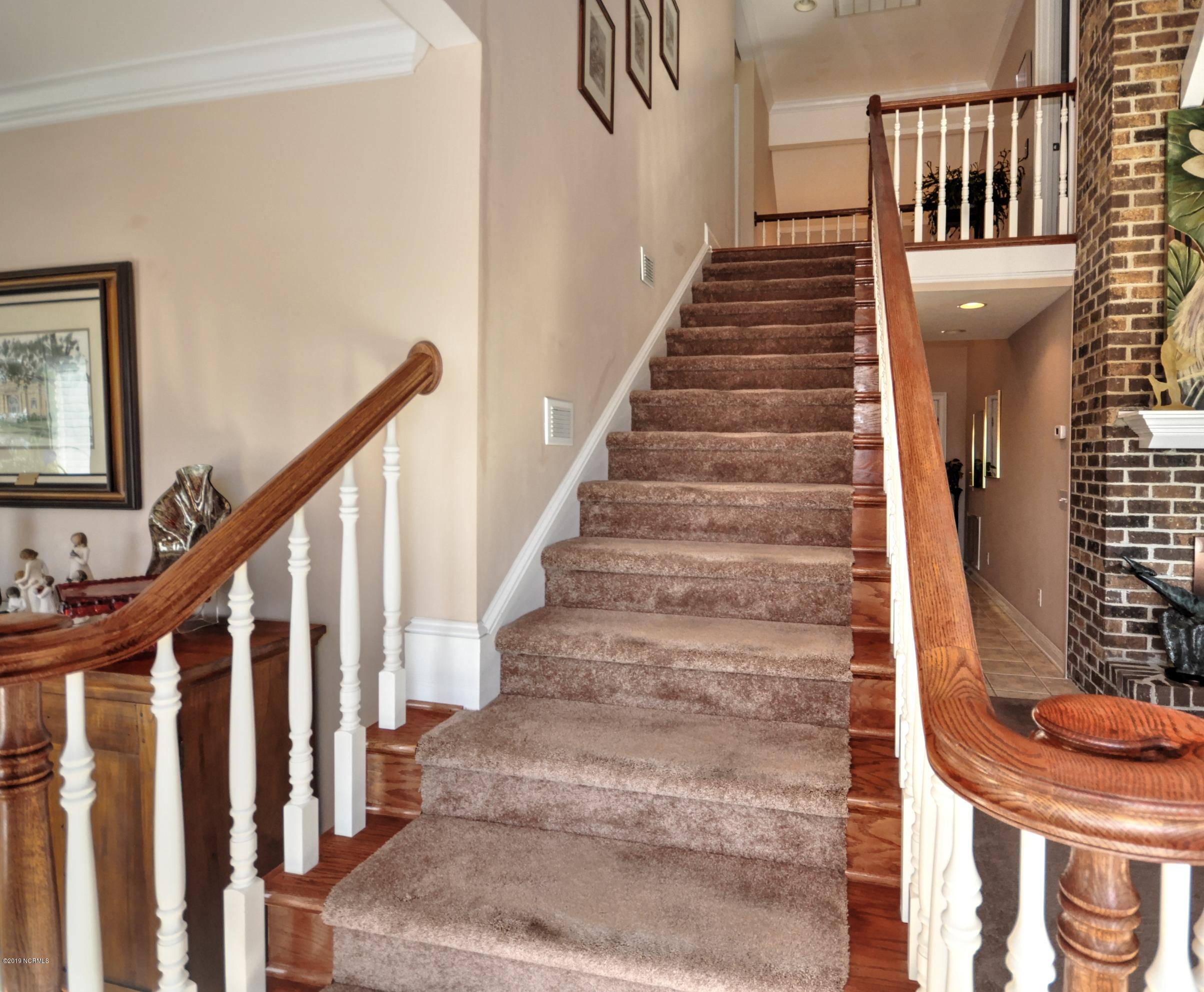 6835 Roberta Road Southwest Ocean Isle Beach, NC 28469 - Photo 34 of 59 Stairs