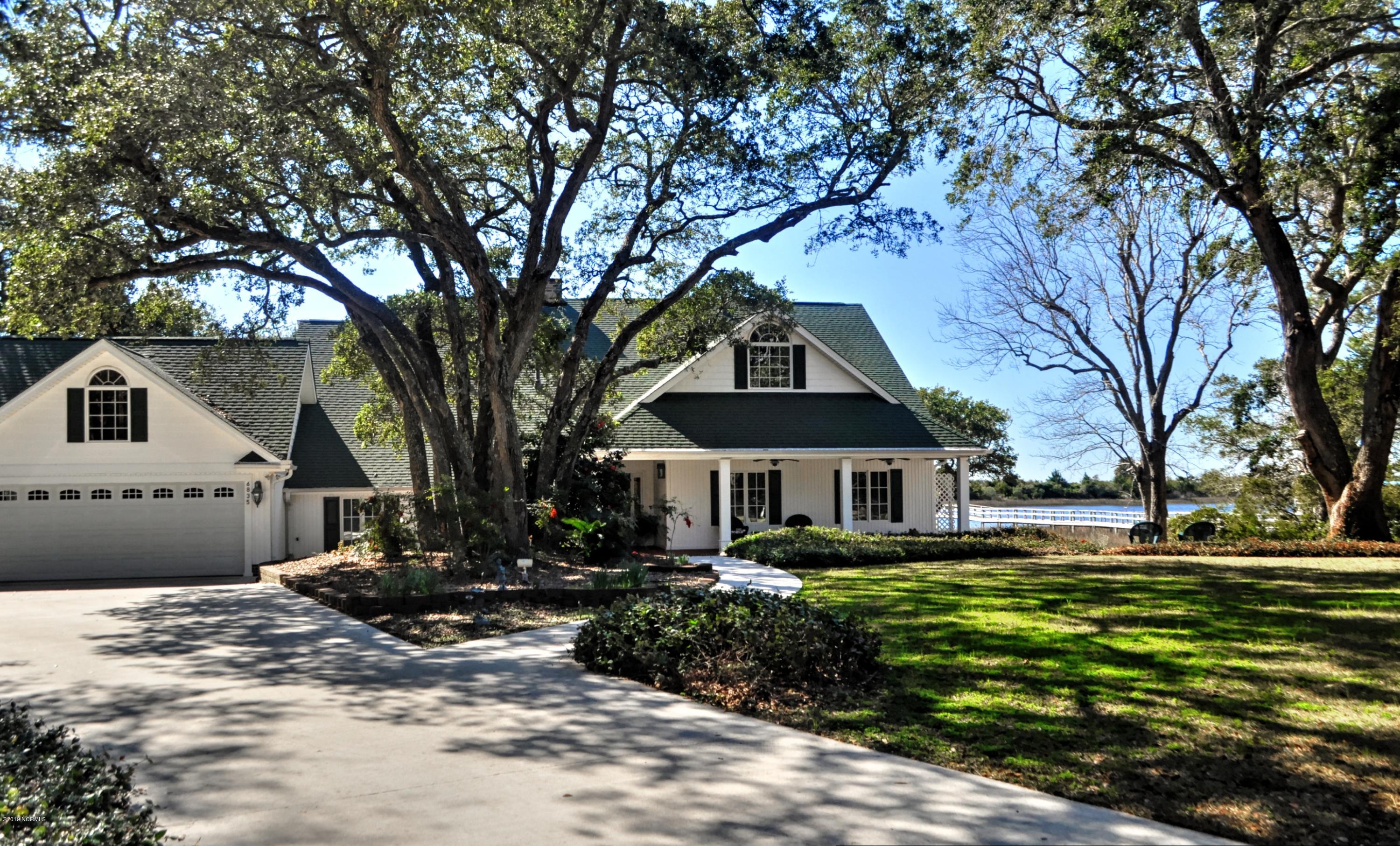 6835 Roberta Road Southwest Ocean Isle Beach, NC 28469 - Photo 5 of 59 Exterior2