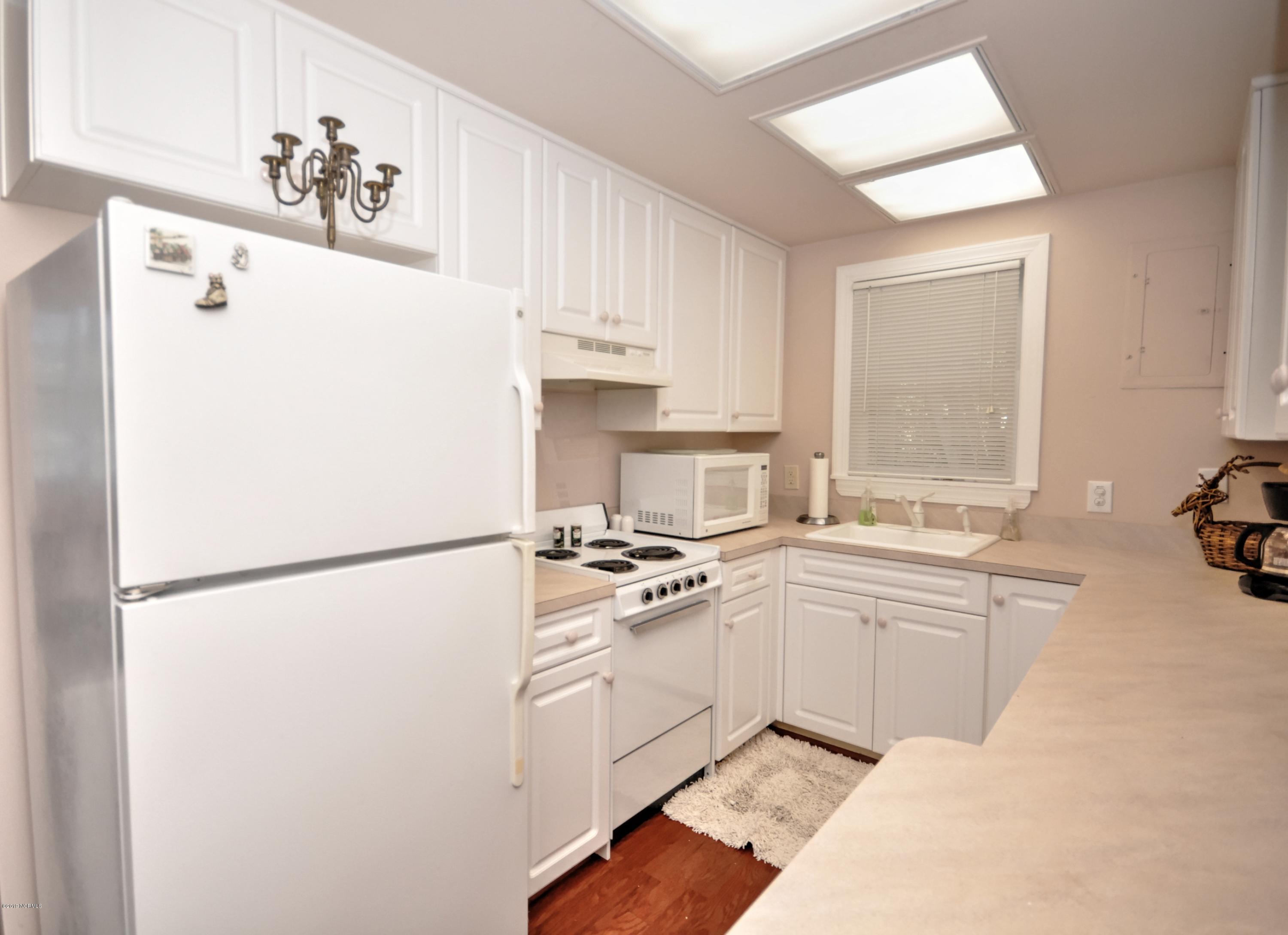 6835 Roberta Road Southwest Ocean Isle Beach, NC 28469 - Photo 54 of 59 Cottage6