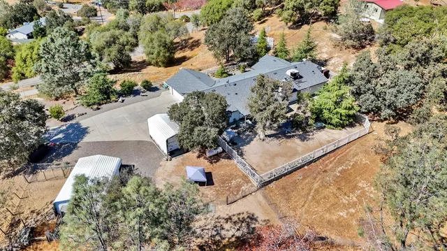 $605,000 | 33867 Jennifer Court, Coarsegold, CA 93614