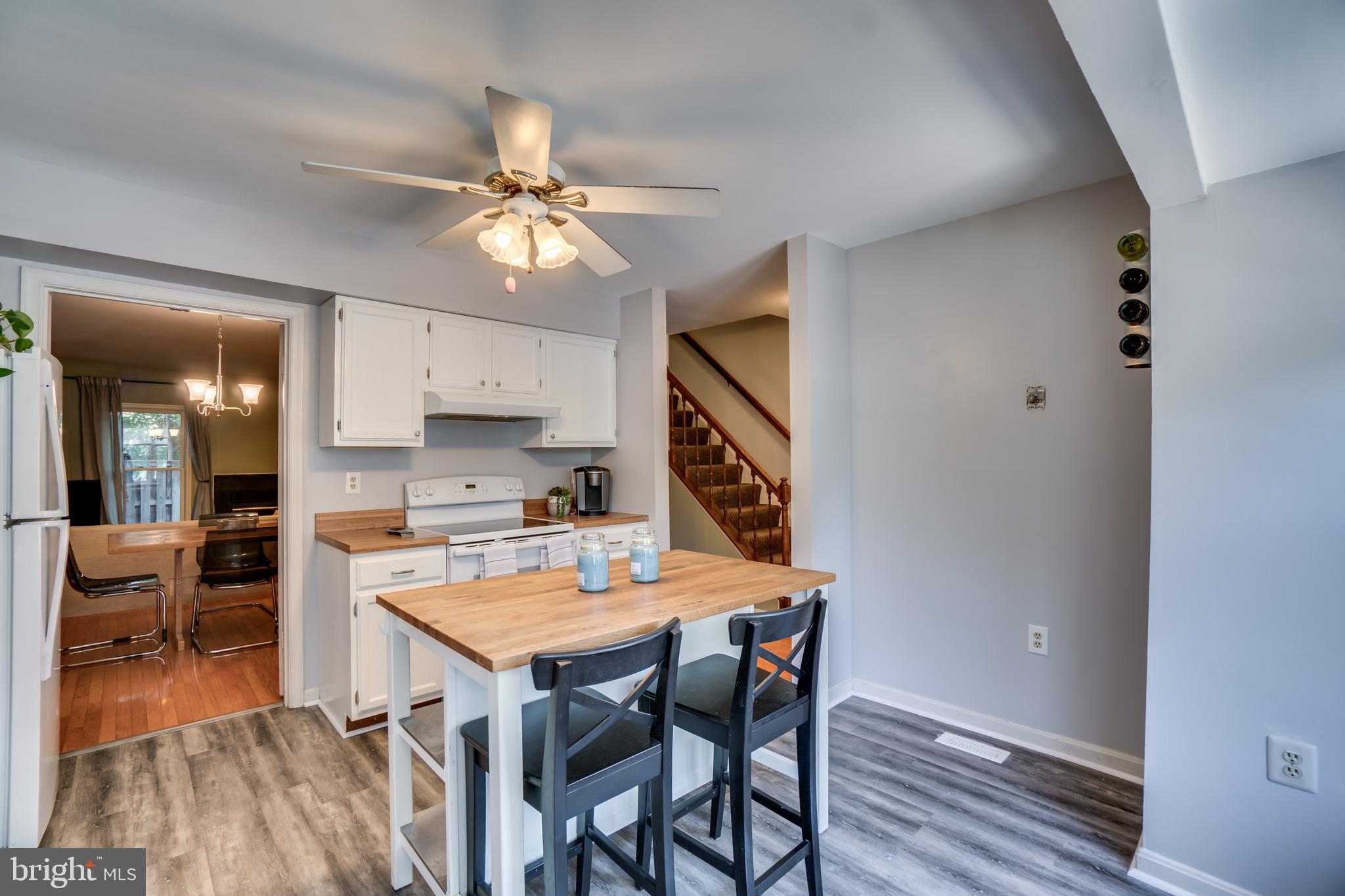 7383 Stream Way Springfield, VA 22152 - Photo 10 of 30 Open Concept
