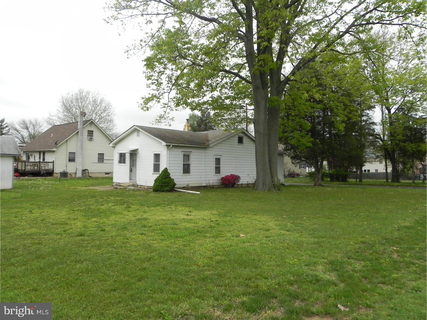 1841 Ritter Avenue Bristol, PA 19007 - Photo 17 of 24 Exterior