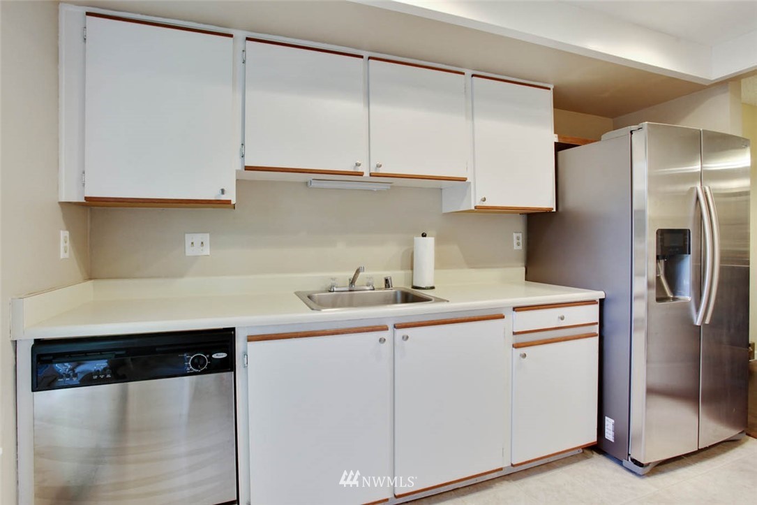17533 151st Avenue Southeast, Unit 87 Renton, WA 98058 - Photo 16 of 25 Gallery Image 16