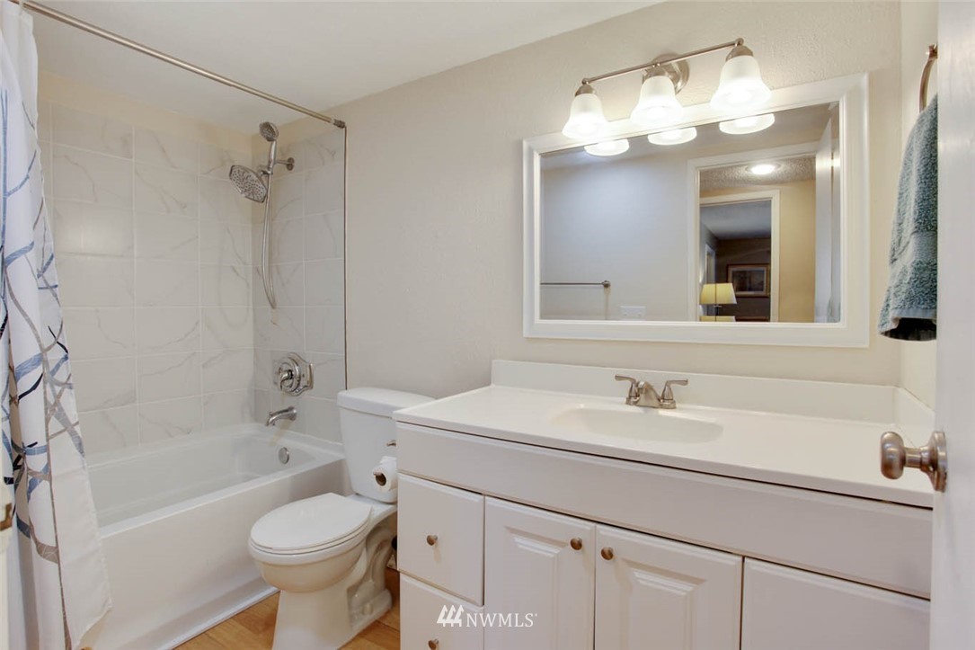 17533 151st Avenue Southeast, Unit 87 Renton, WA 98058 - Photo 18 of 25 Gallery Image 18