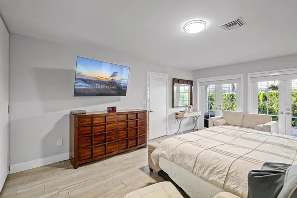 $5,200 | 9937 Northwest 47th Terrace, Doral, FL 33178