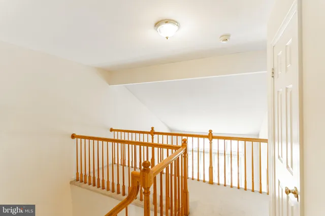 $3,800 | 2162 Kings Garden Way, Falls Church, VA 22043