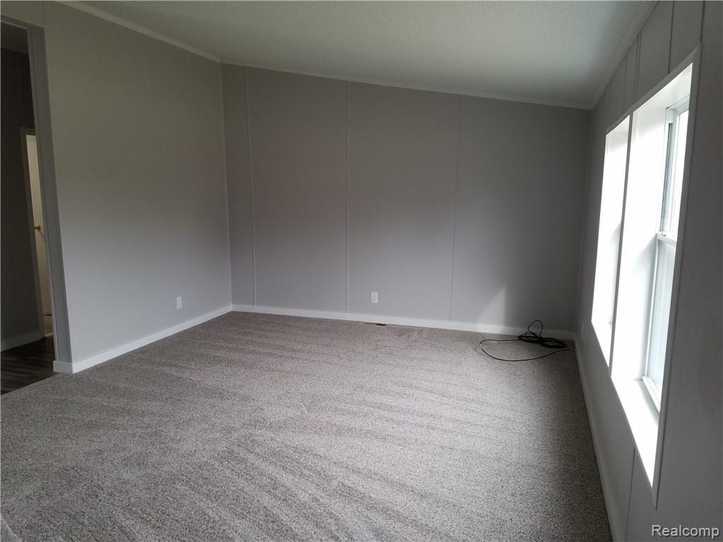 14010 West Point Street Taylor, MI 48180 - Photo 6 of 27 20170210_112128.jpg