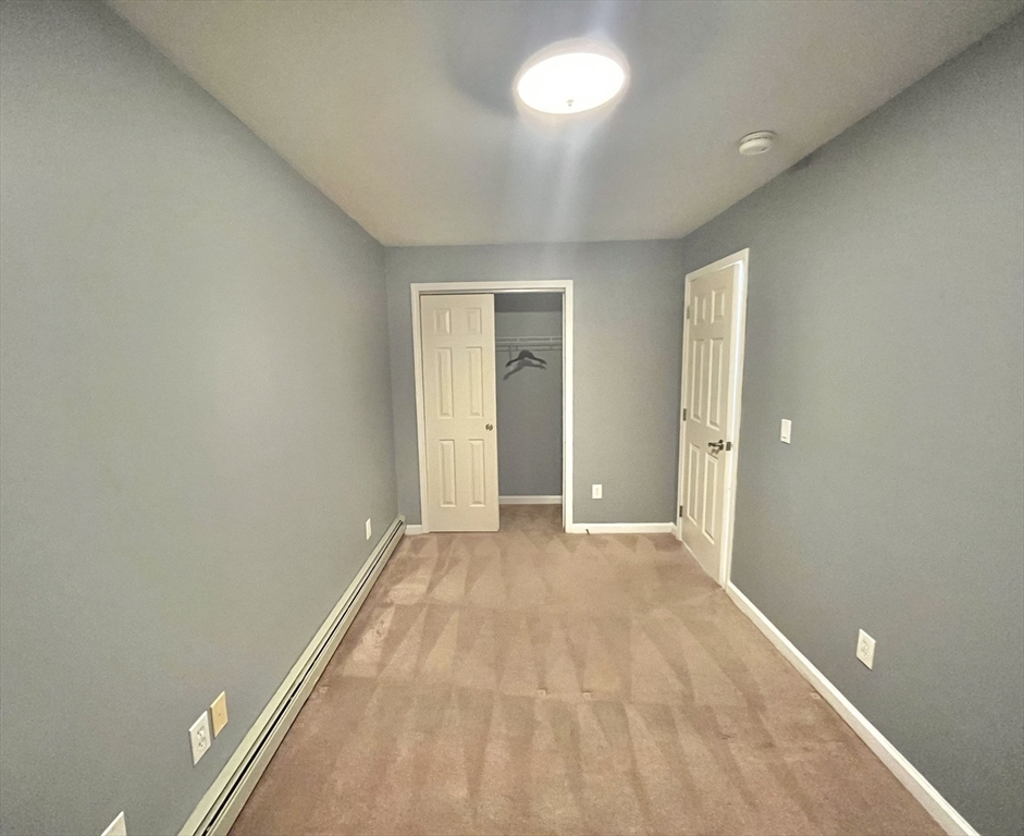 20 B Edgeworth Street Worcester, MA 01605 - Photo 22 of 33