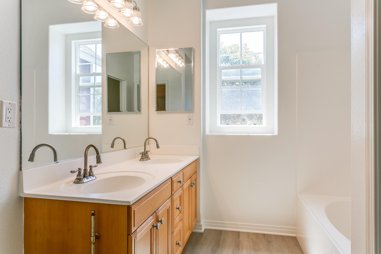 407 Flathead River Street Oxnard, CA 93036 - Photo 20 of 23 20