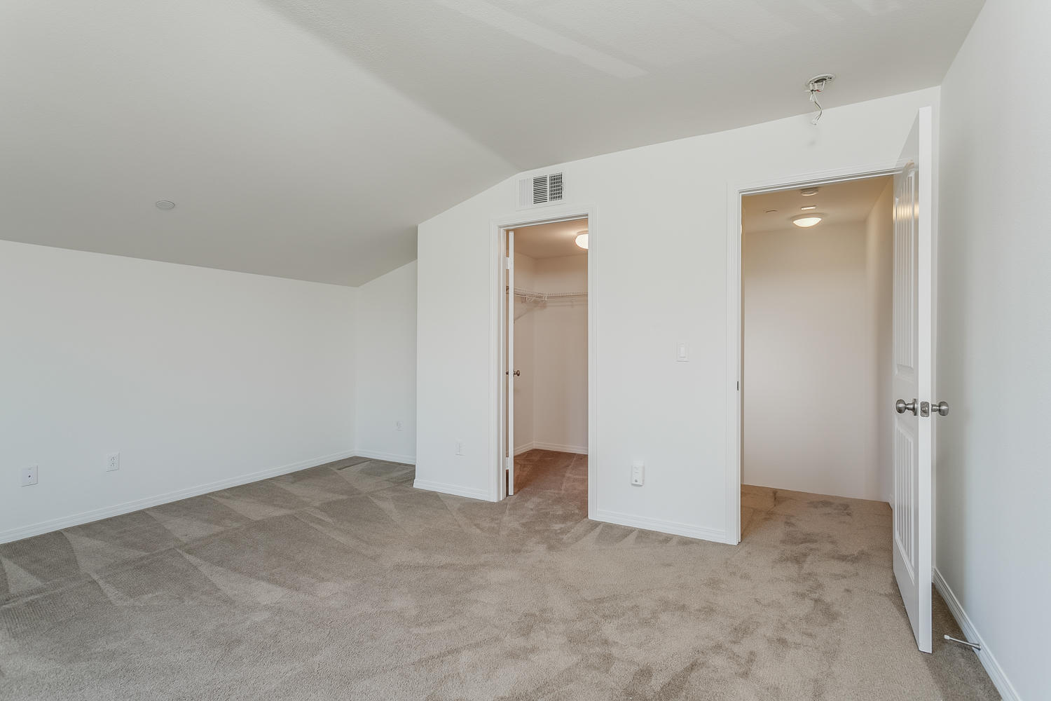 407 Flathead River Street Oxnard, CA 93036 - Photo 22 of 23 22