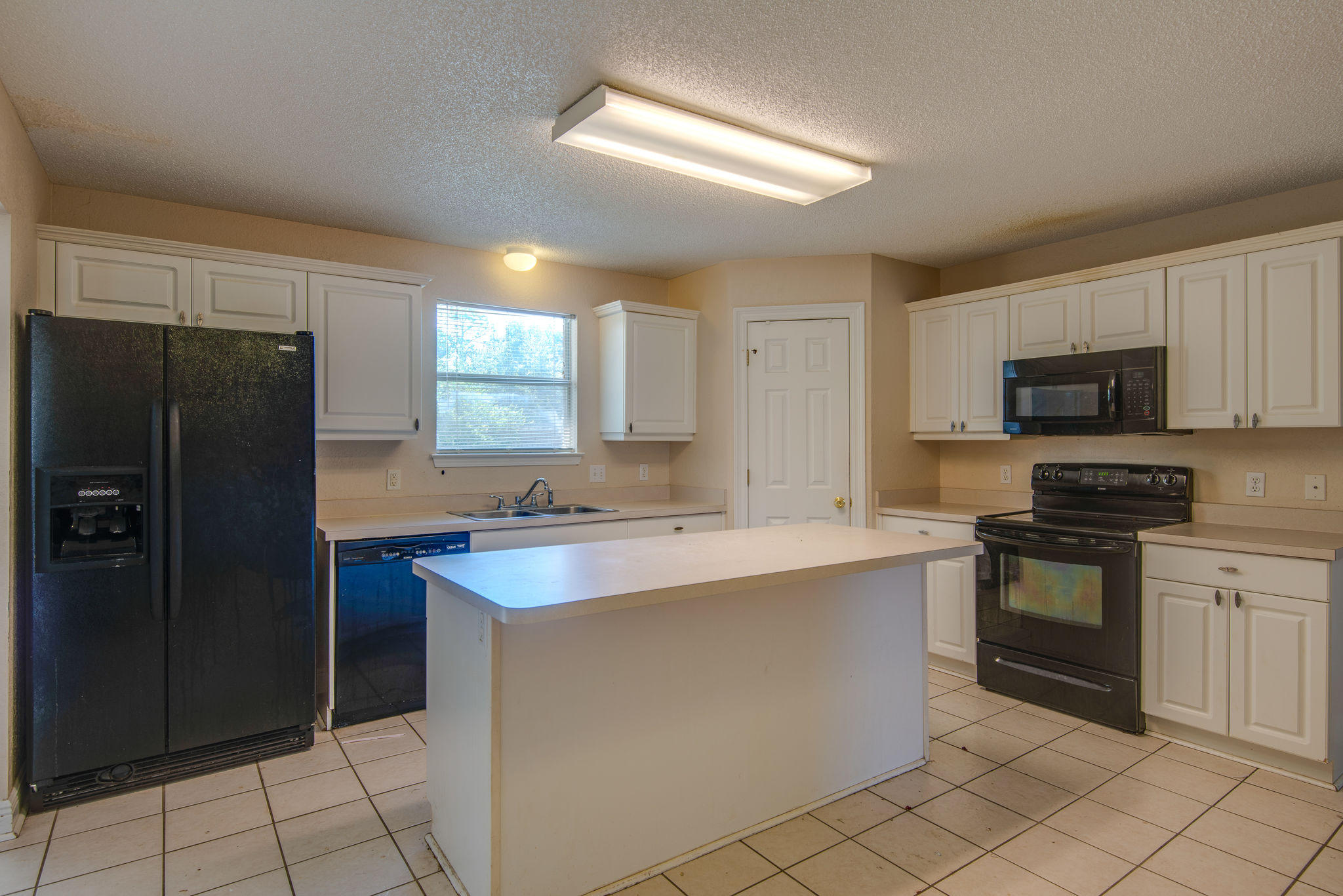 3099 Red Fern Road Cantonment, FL 32533 - Photo 12 of 29