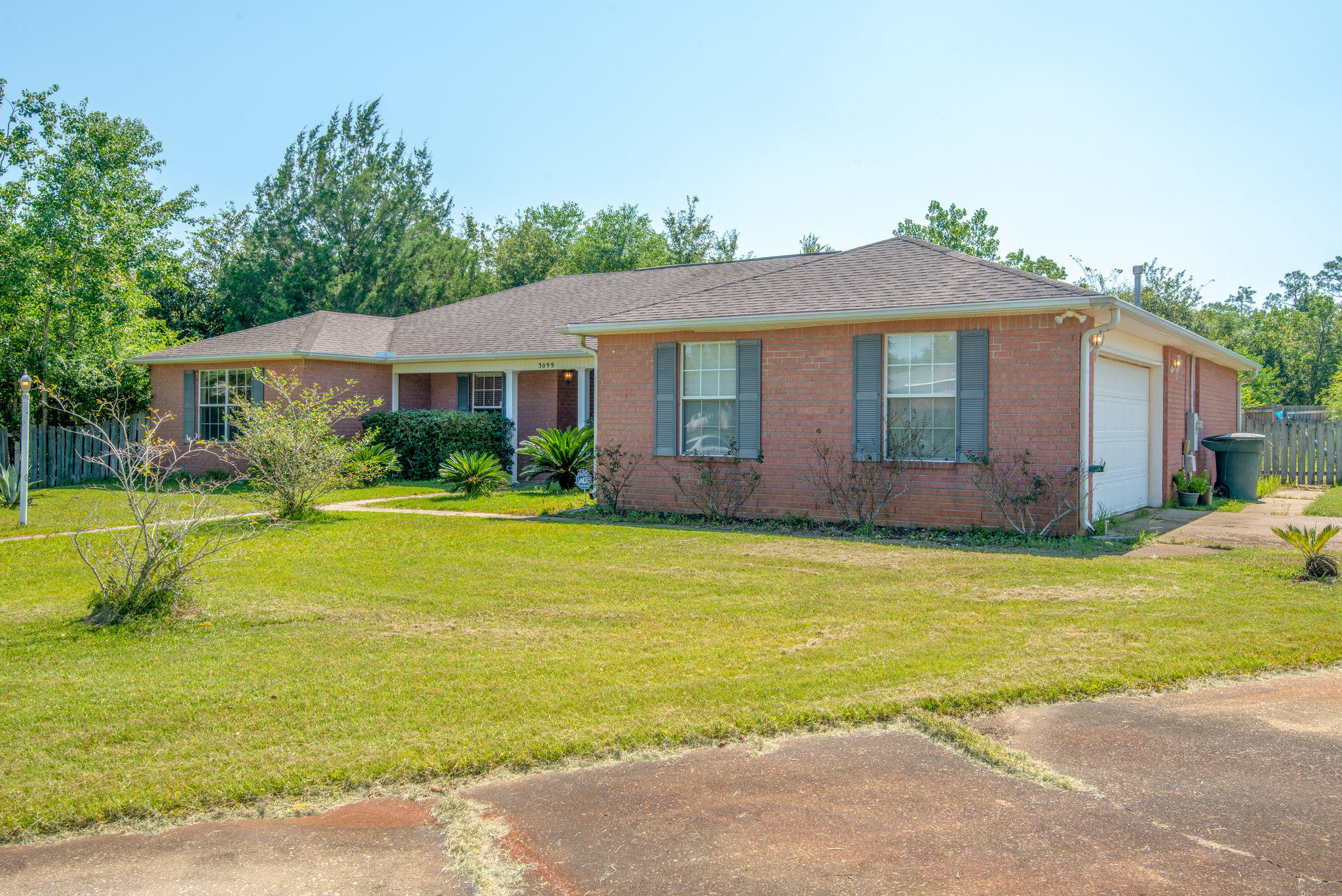 3099 Red Fern Road Cantonment, FL 32533 - Photo 3 of 29
