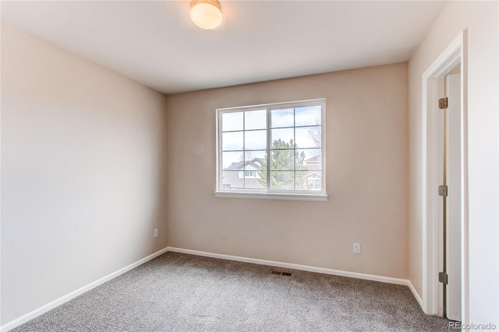 468 West English Sparrow Trail Highlands Ranch, CO 80129 - Photo 24 of 42