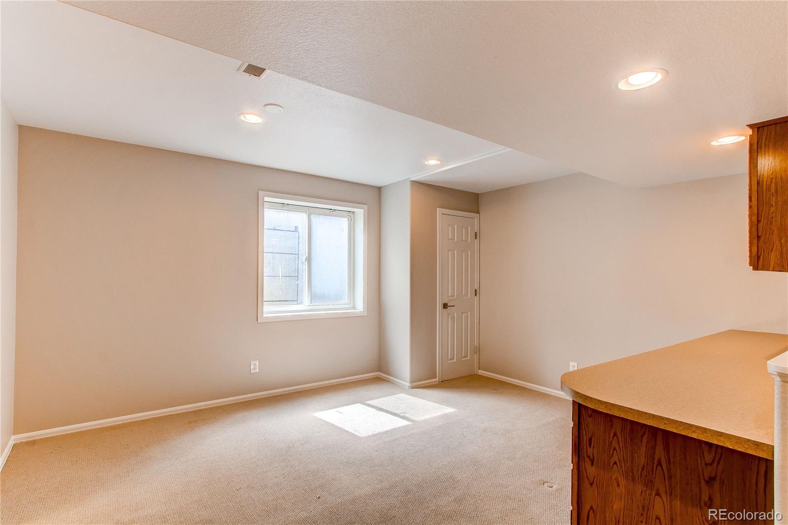 468 West English Sparrow Trail Highlands Ranch, CO 80129 - Photo 29 of 42