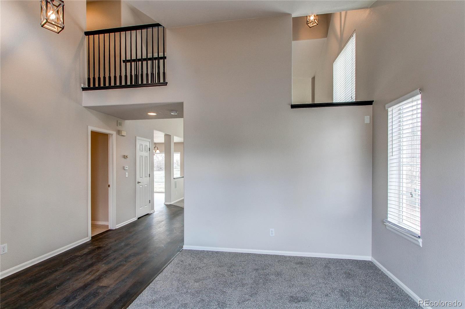 468 West English Sparrow Trail Highlands Ranch, CO 80129 - Photo 4 of 42