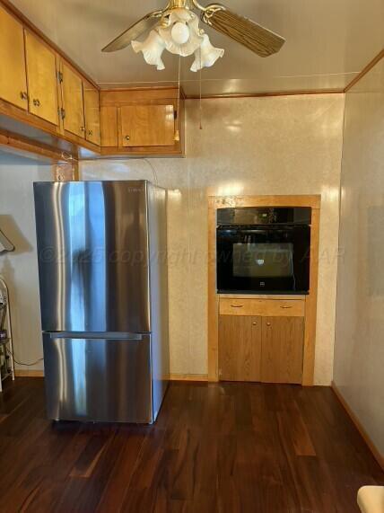 414 South Cedar Street Perryton, TX 79070 - Photo 19 of 47 Cramer.Helen Photos 033