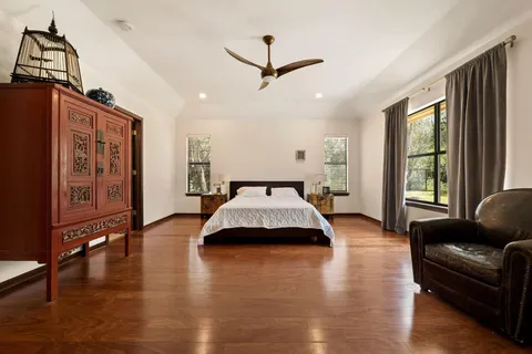 $1,375,000 | 105 Laurelwood Drive North, Austin, TX 78733