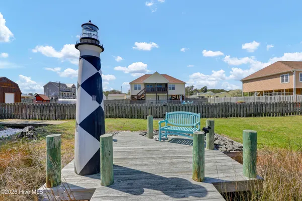 $775,000 | 413 Beacon Lane, Sneads Ferry, NC 28460