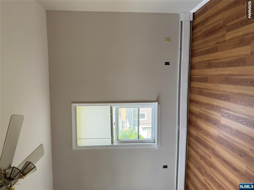 17 Nicholas Street Little Ferry, NJ 07643 - Photo 3 of 14