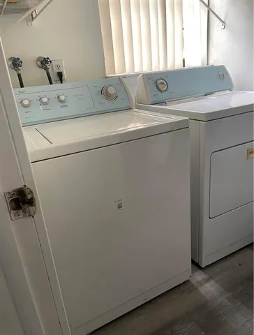 $1,000 | 1501 Northwest 90th Way, Pembroke Pines, FL 33024