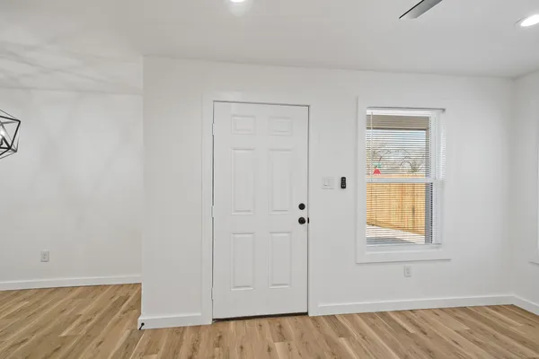$1,950 | 4154 Erby Street, Unit A, Houston, TX 77087