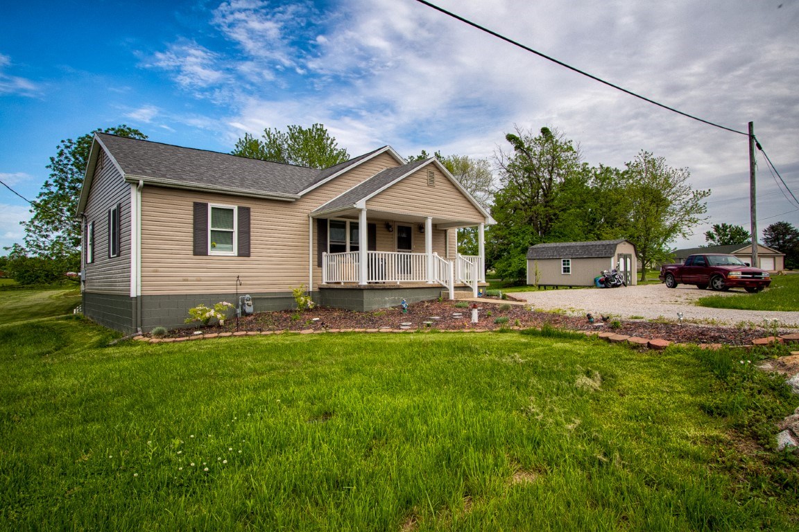 6044 North State Rte 61 Boonville, IN 47601 - Photo 28 of 31