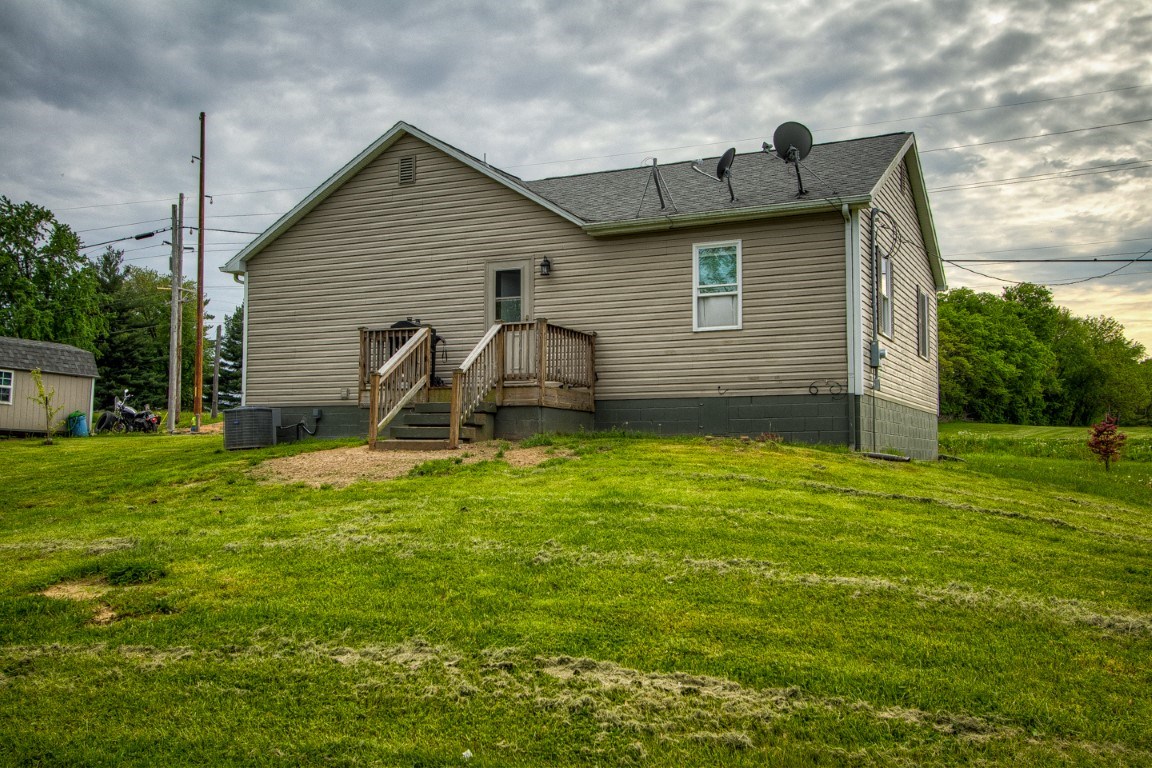 6044 North State Rte 61 Boonville, IN 47601 - Photo 30 of 31