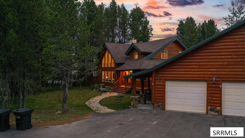 4199 2 Top Road Island Park, ID 83429 - Photo 9 of 94 Gallery Image 9