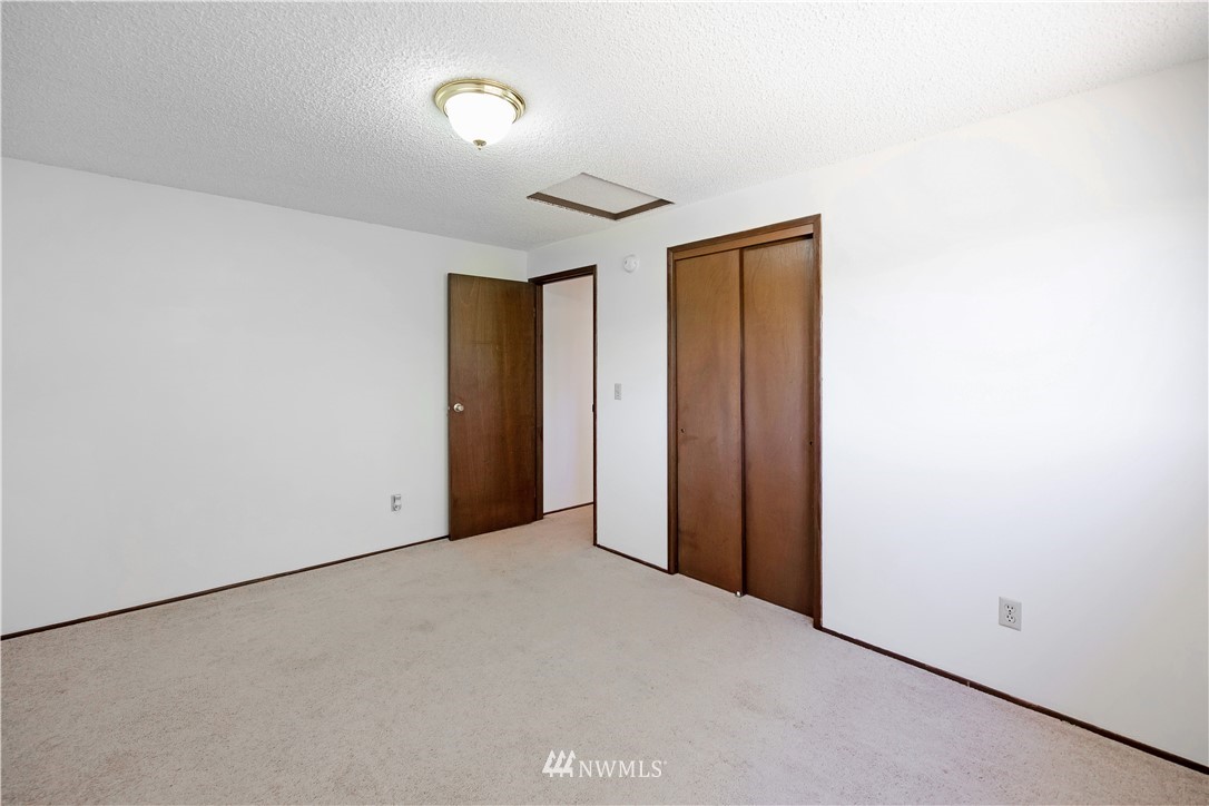 2501 Connors Road Snohomish, WA 98290 - Photo 22 of 40 a view of an empty room