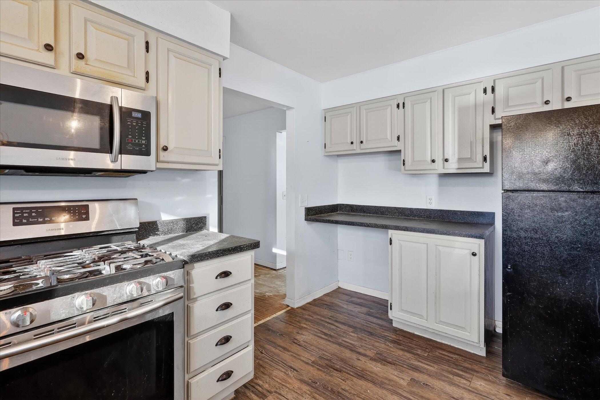 13890 Sharon Valley Road Grass Lake, MI 49240 - Photo 19 of 61 15-13890 Sharon Valley Rd Grass Lake-Win