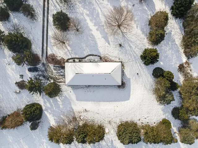 $250,000 | 13890 Sharon Valley Road, Grass Lake, MI 49240