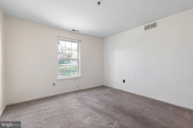 $175,000 | 416 Ashton Lane, Unit 416, New Castle, DE 19720